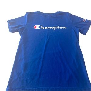 Champion •Logo T-Shirt •Crew Neck • Blue • Boys Size Extra Large •Good Condition